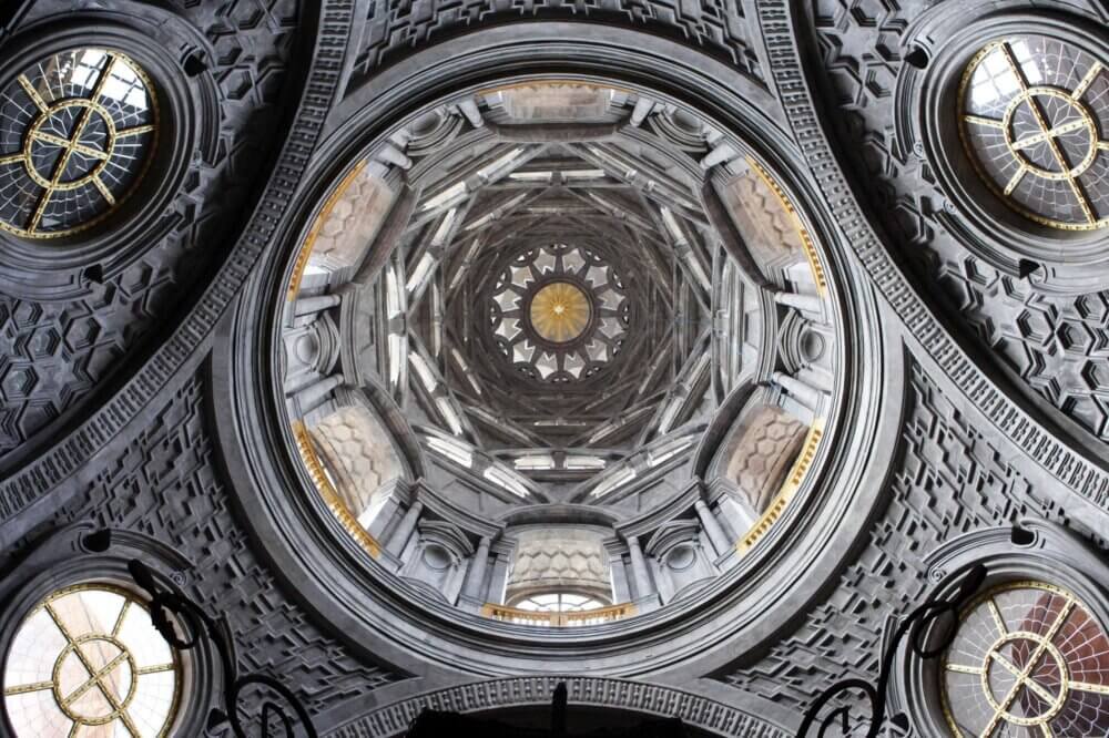 Chapel of the Holy Shroud, Guarino Guarini, Turin, Italy, completed in 1694.